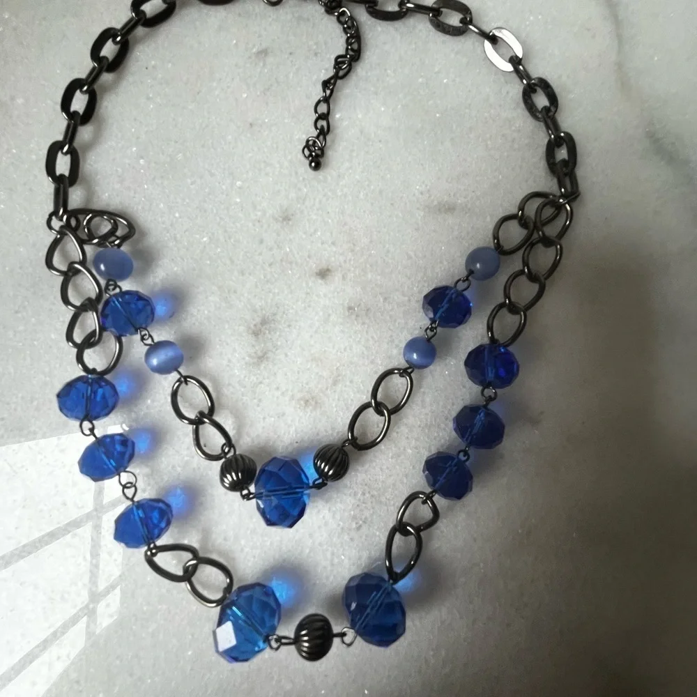 Elegant Blue Beaded Necklace